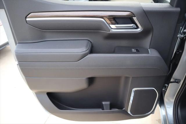 2026 Chevrolet Silverado 1500 4WD Crew Cab Standard Bed LT