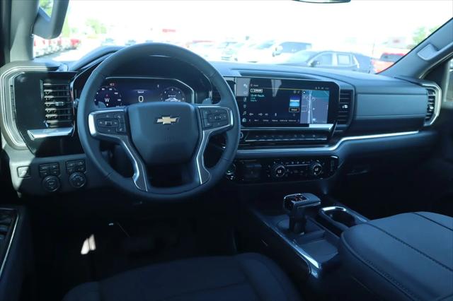 2026 Chevrolet Silverado 1500 4WD Crew Cab Standard Bed LT