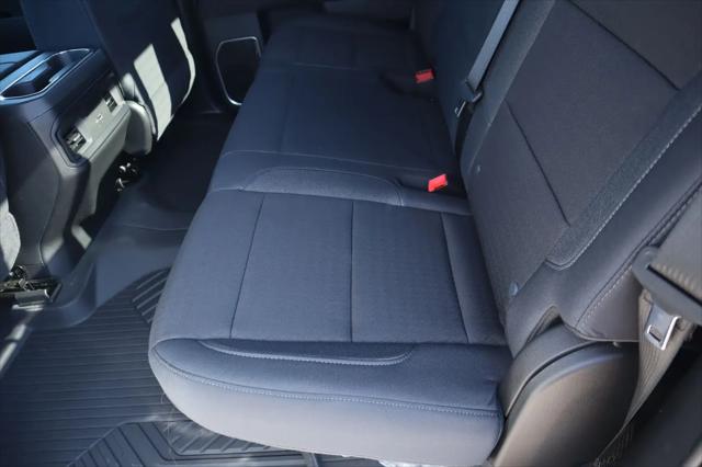 2026 Chevrolet Silverado 1500 4WD Crew Cab Standard Bed LT