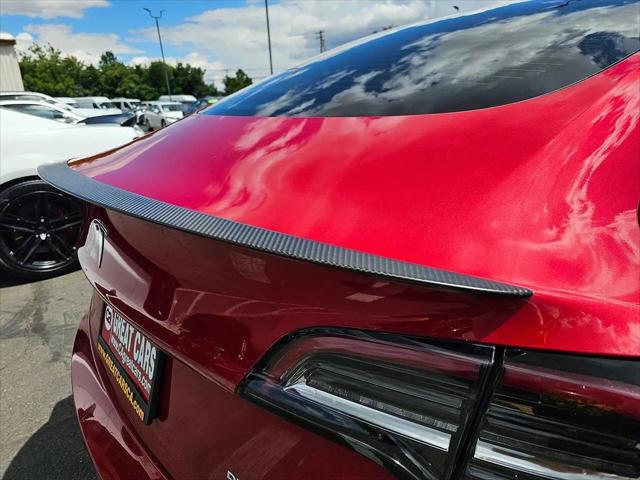 2022 Tesla Model 3 Performance Dual Motor All-Wheel Drive
