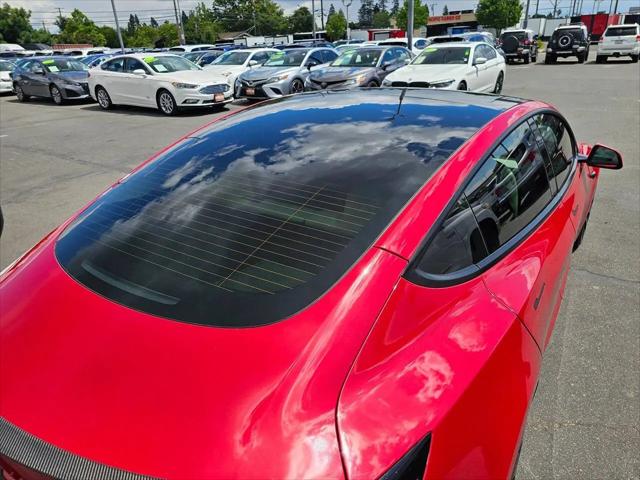 2022 Tesla Model 3 Performance Dual Motor All-Wheel Drive