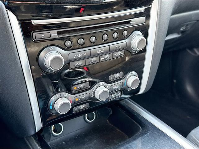 2014 Nissan Pathfinder SV