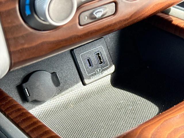 2019 Nissan Pathfinder Platinum