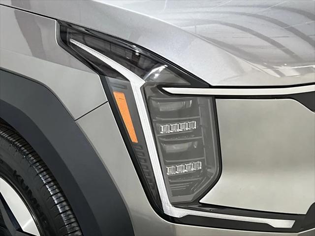 2024 Kia EV9 Light Short Range