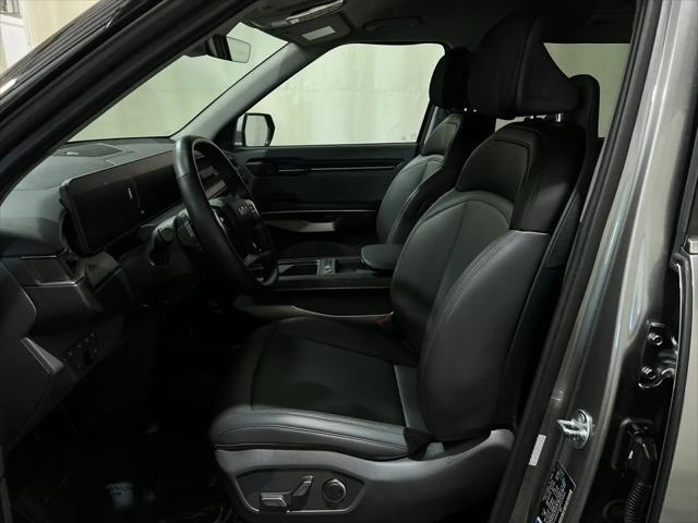 2024 Kia EV9 Light Short Range