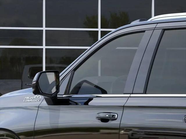 2026 Chevrolet Suburban High Country, 4WD