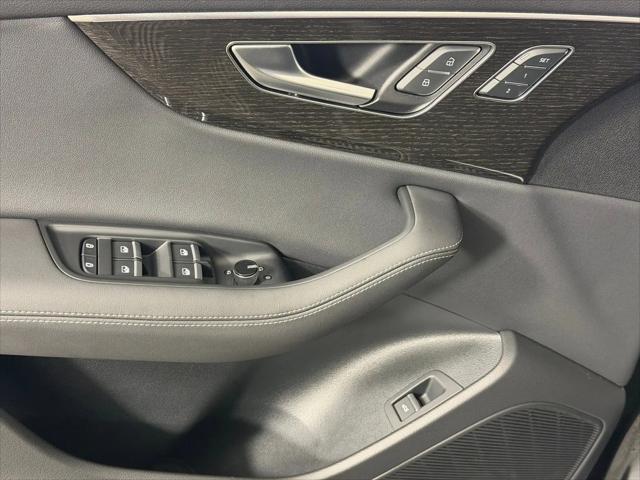 2026 Audi Q8 Premium Plus 55 TFSI quattro Tiptronic