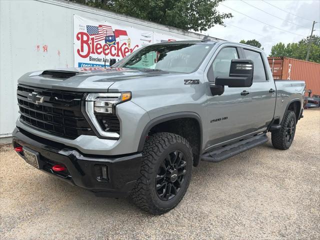 2026 Chevrolet Silverado 2500HD Crew Cab, Standard Bed, LT, 4WD