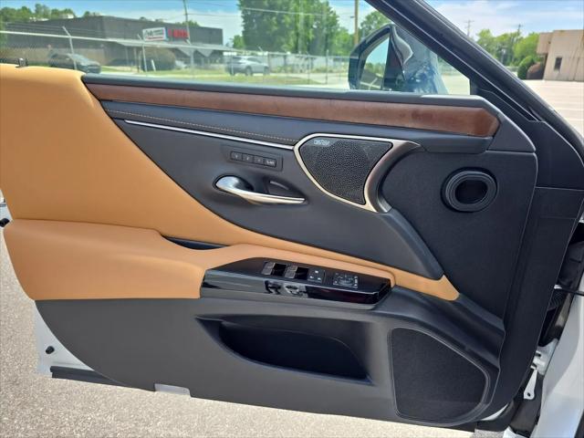 2024 Lexus ES 350 Ultra Luxury