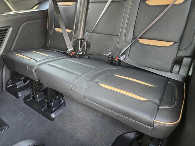 2024 GMC Yukon 4WD AT4