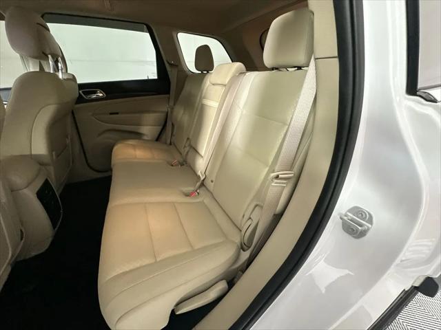 2021 Jeep Grand Cherokee Laredo E 4x2