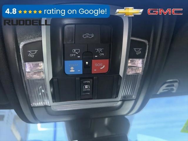 2025 Ram 1500 Laramie Crew Cab 4x4 5'7" Box