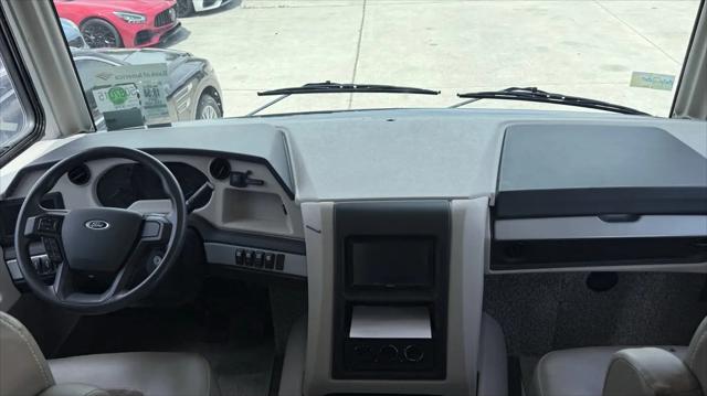 2021 Ford F-53 Base