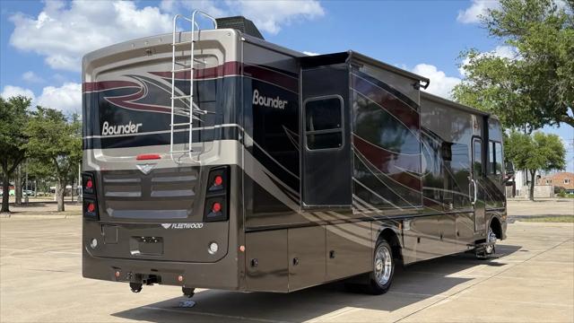 2021 Ford F-53 Base