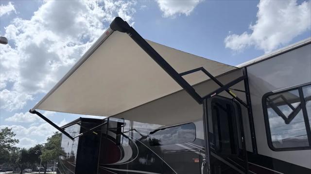 2021 Ford F-53 Base
