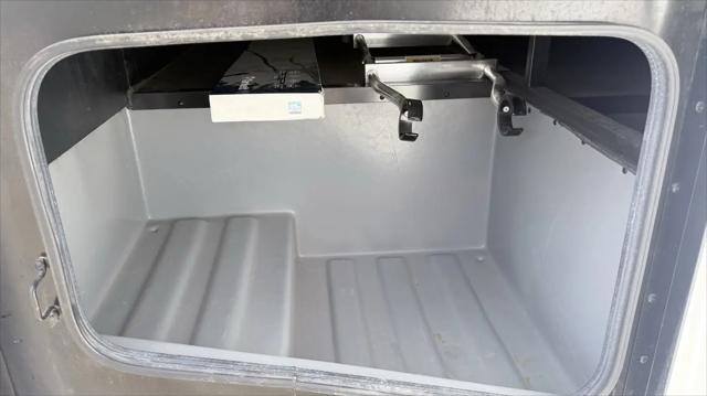 2021 Ford F-53 Base