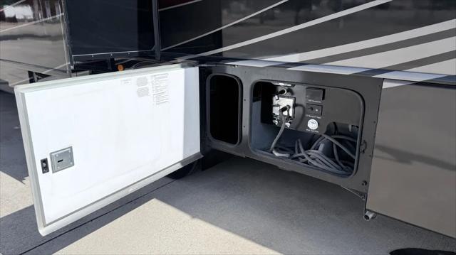 2021 Ford F-53 Base