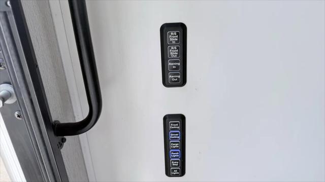 2021 Ford F-53 Base