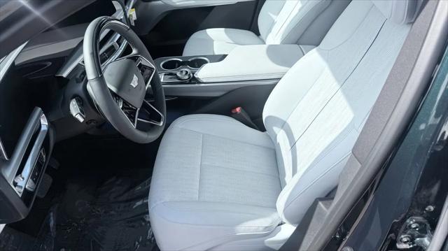 2024 Cadillac iQ Luxury w/1SE