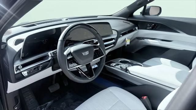 2024 Cadillac iQ Luxury w/1SE