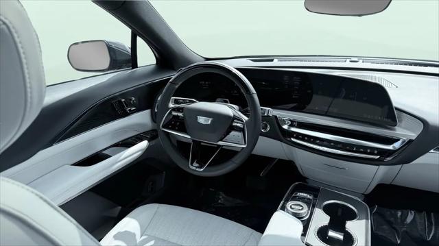 2024 Cadillac iQ Luxury w/1SE