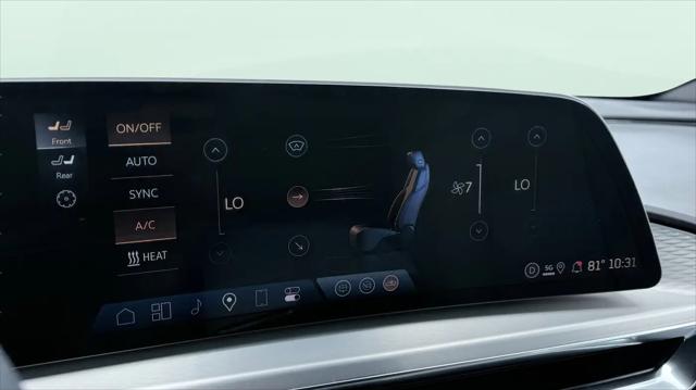 2024 Cadillac iQ Luxury w/1SE