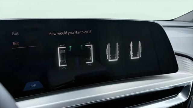 2024 Cadillac iQ Luxury w/1SE