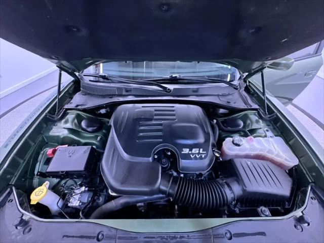 2021 Dodge Charger SXT RWD