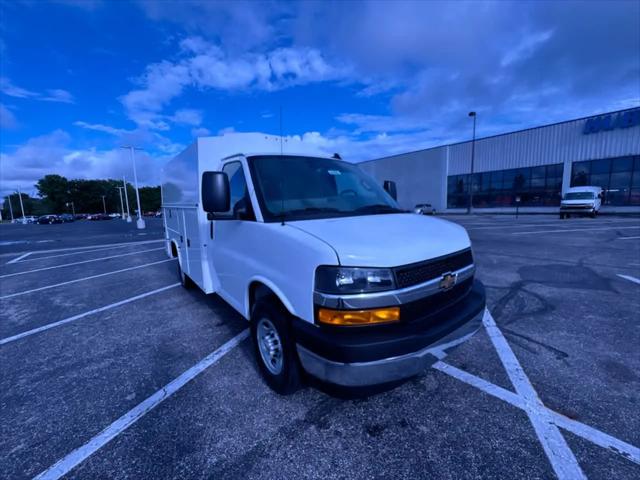 2026 Chevrolet Express Cutaway Work Van