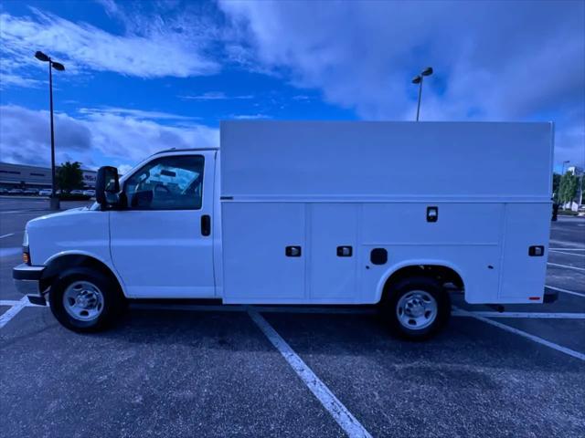 2026 Chevrolet Express Cutaway Work Van