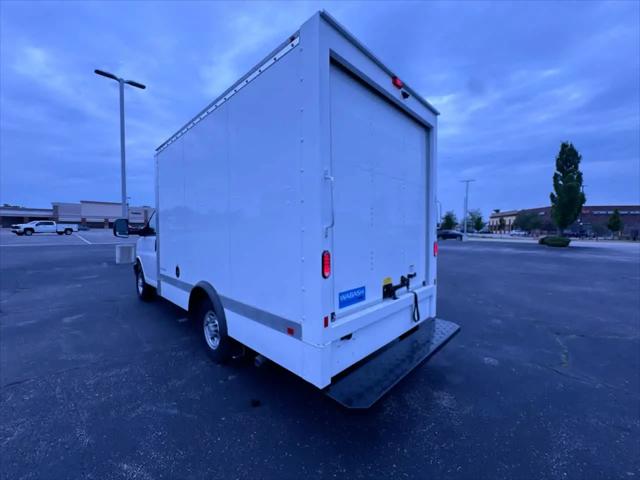 2025 Chevrolet Express Cutaway Work Van