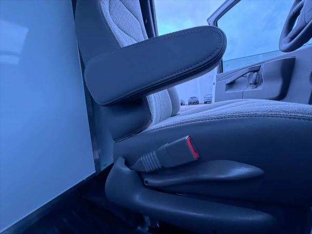 2025 Chevrolet Express Cutaway Work Van