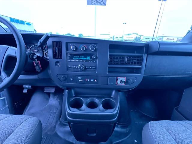 2025 Chevrolet Express Cutaway Work Van