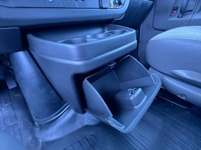 2025 Chevrolet Express Cutaway Work Van