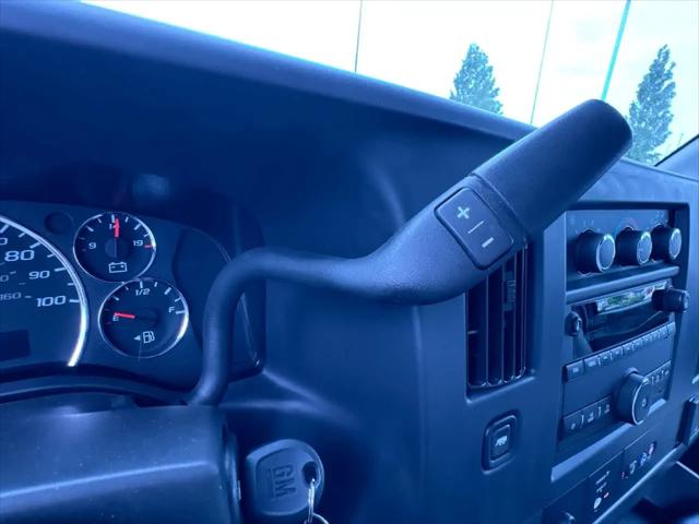 2025 Chevrolet Express Cutaway Work Van