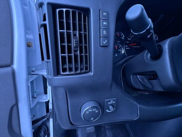 2025 Chevrolet Express Cutaway Work Van