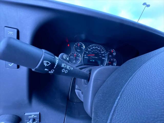 2025 Chevrolet Express Cutaway Work Van