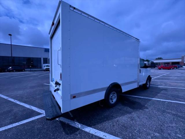 2025 Chevrolet Express Cutaway Work Van