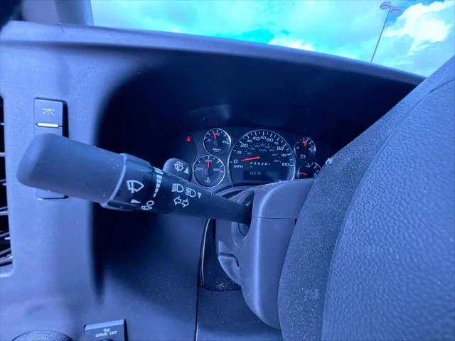 2025 Chevrolet Express Cutaway Work Van