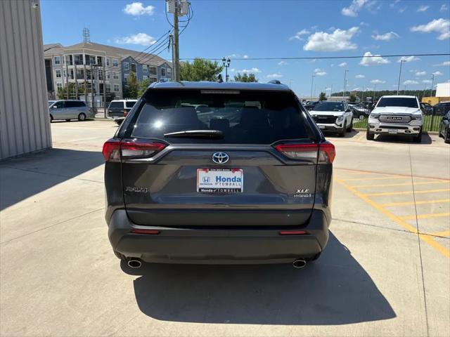 2024 Toyota RAV4 Hybrid XLE