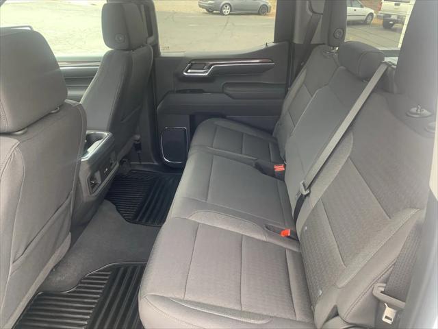 2026 Chevrolet Silverado 1500 4WD Crew Cab Standard Bed LT