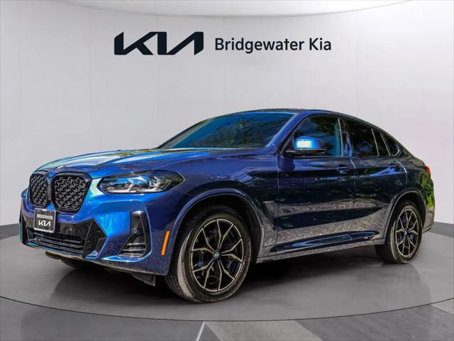 2023 BMW X4 xDrive30i