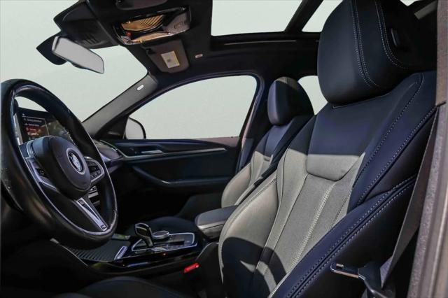 2023 BMW X4 xDrive30i