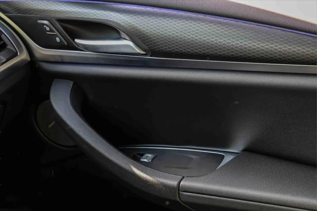 2023 BMW X4 xDrive30i