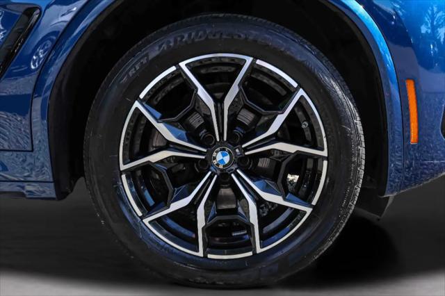 2023 BMW X4 xDrive30i