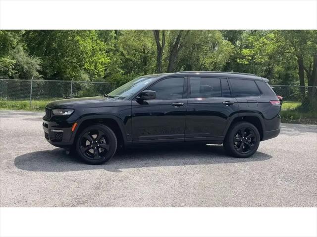 2023 Jeep Grand Cherokee L Limited 4x4