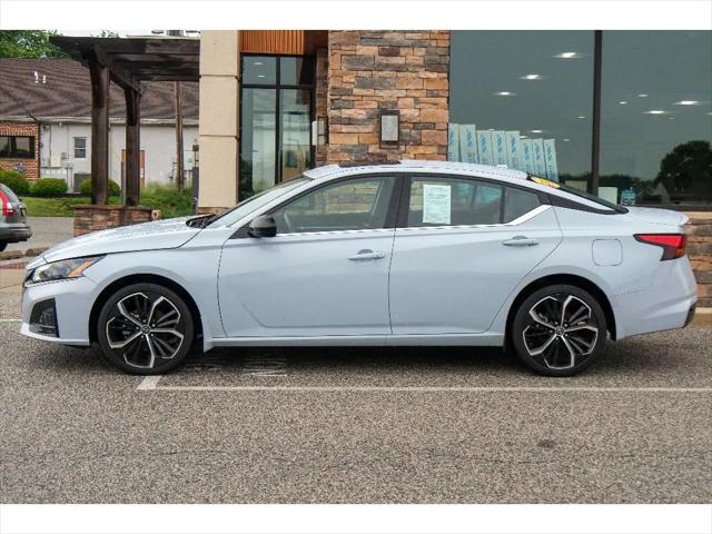 2023 Nissan Altima SR Intelligent AWD