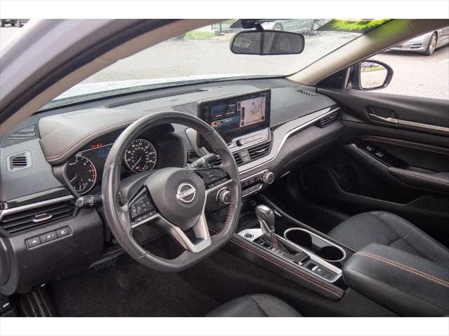 2023 Nissan Altima SR Intelligent AWD