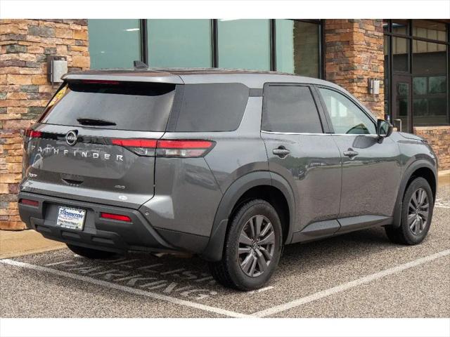 2023 Nissan Pathfinder S 4WD