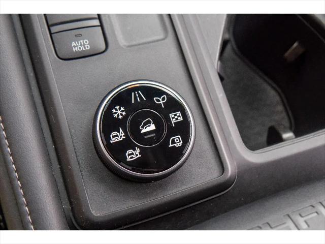 2023 Nissan Pathfinder S 4WD